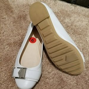 Calvin Klein white flats